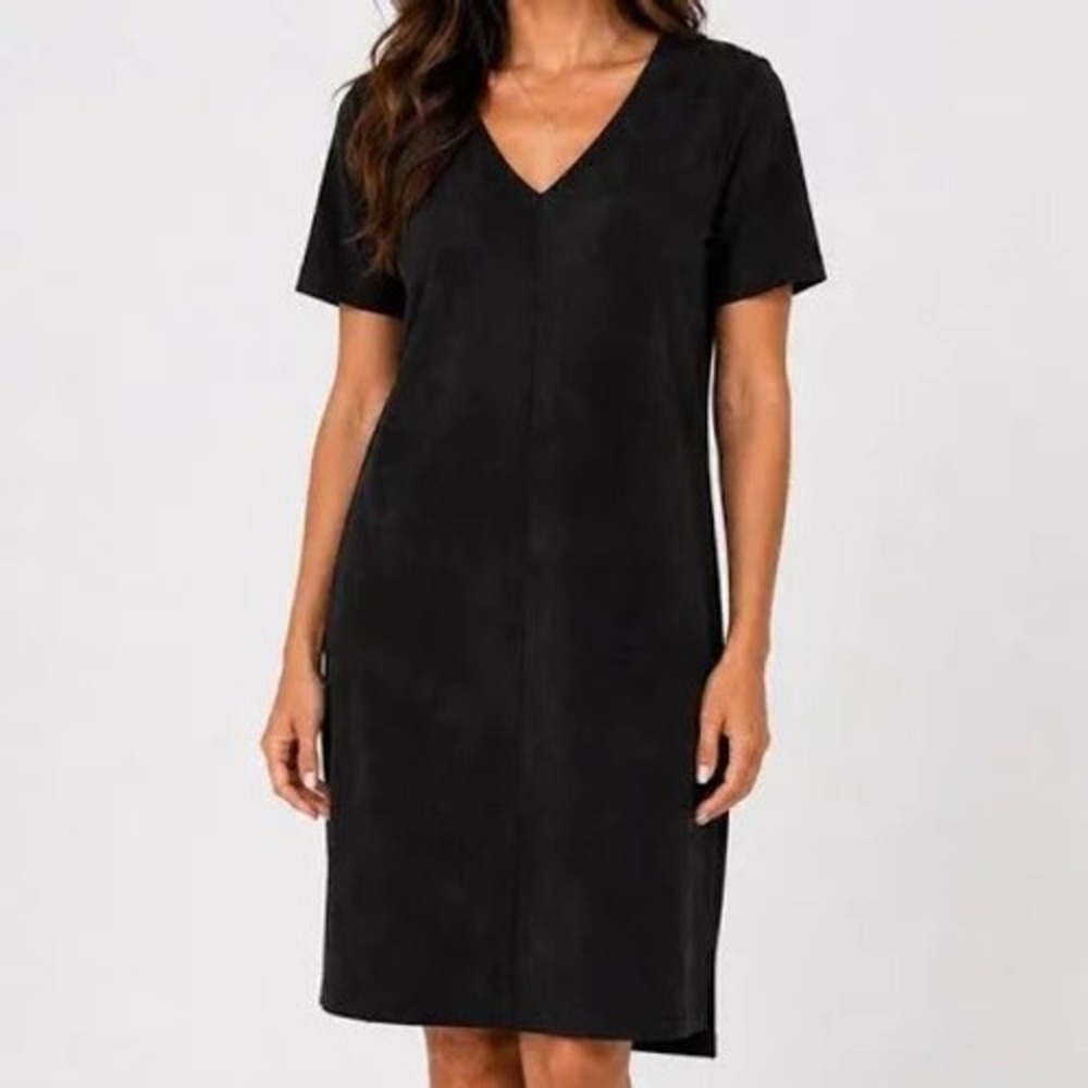 Spanx Faux Suede V-Neck Shift Dress Classic Black Short Sleeve 1X New With Tags
